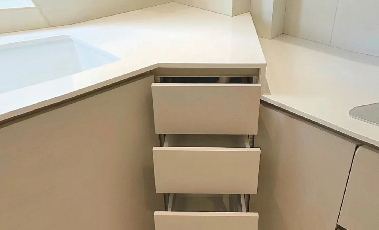 Diagonal Drawers