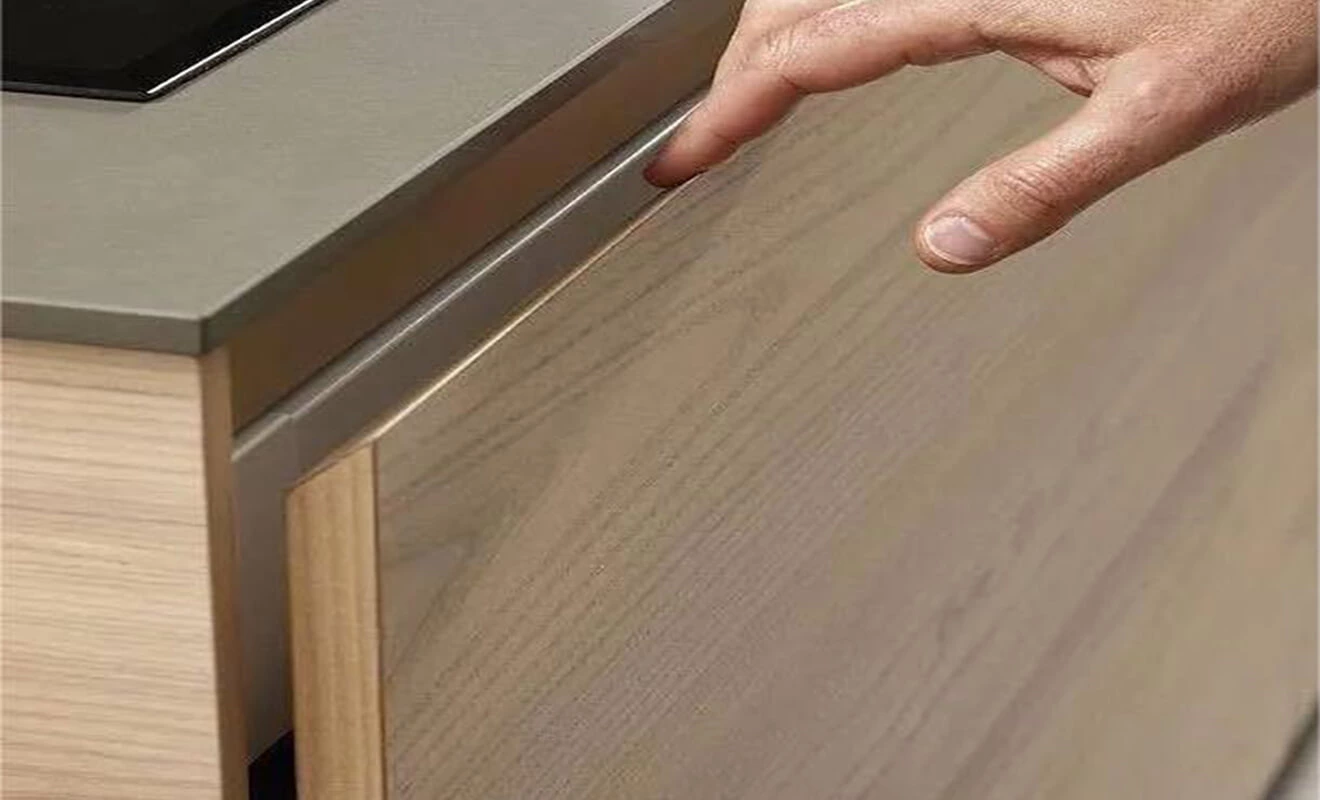 5 Handle Designs to Elevate Your Invisible Door