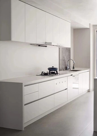 White Kitchen Cabinets Design