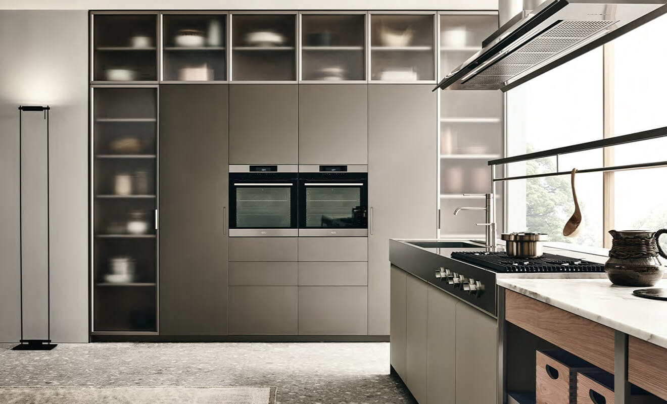 8 Modern Kitchen Ideas with Stainless Steel Cabinets