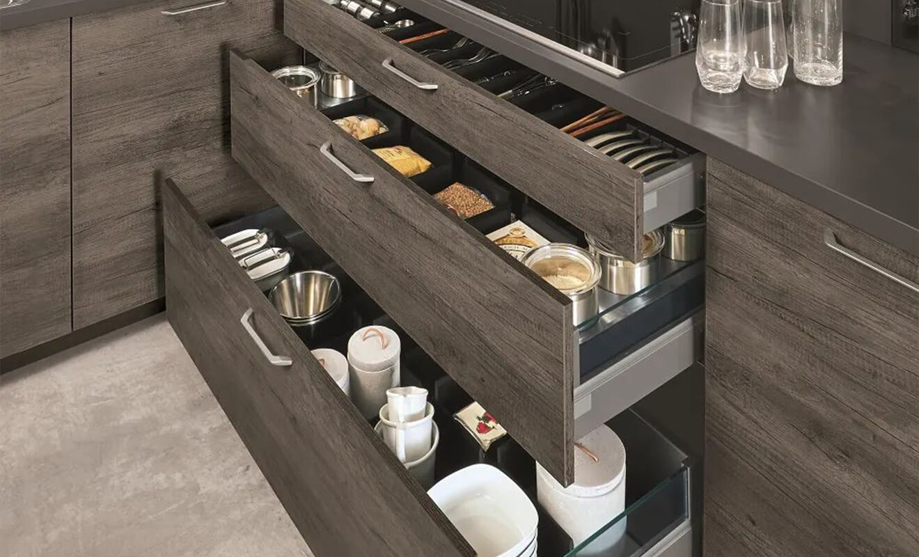 6 Kitchen Cabinet Design Essentials that Blend Function and Fashion