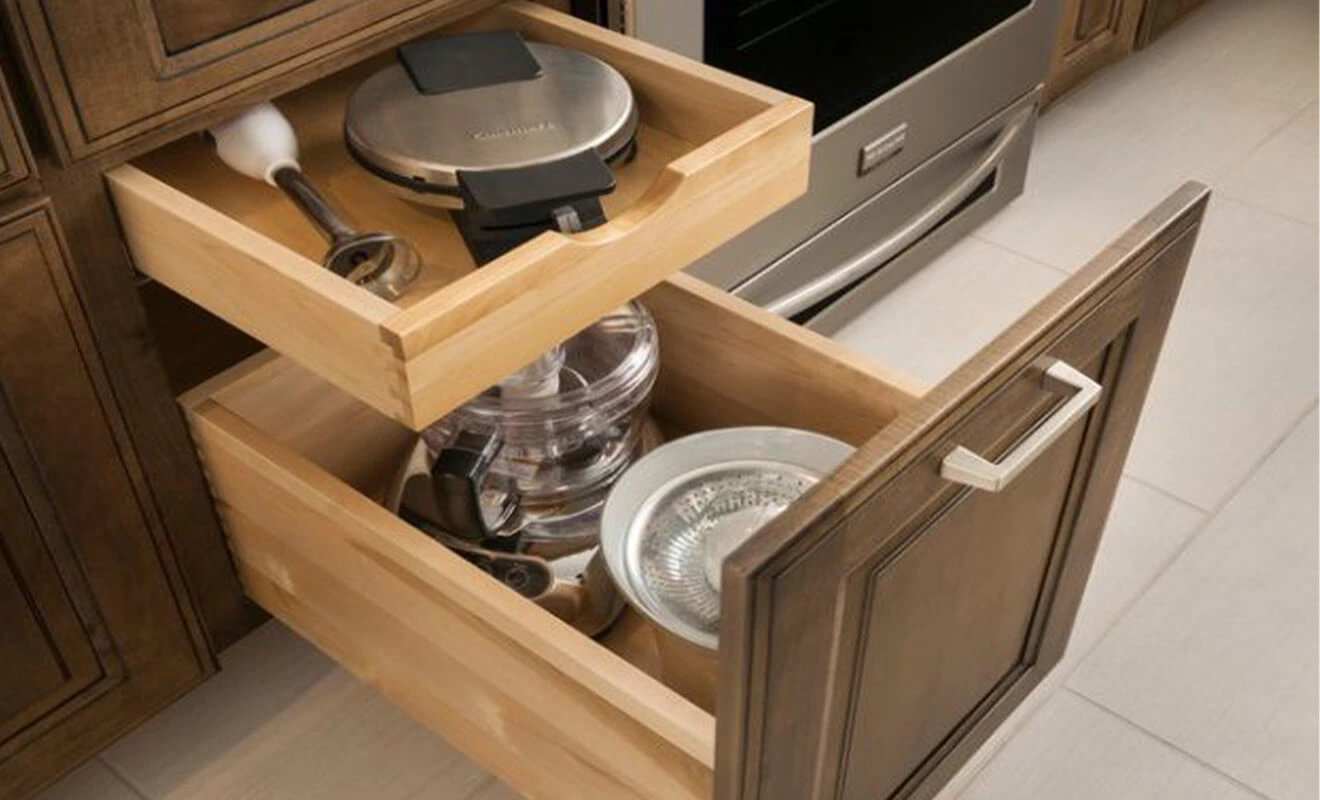 7 Useful Tips for Base Cabinet Organization