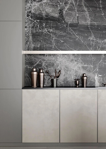 Modern Minimalist Styled Handleless Kitchen Cabinet with Metallic Counter